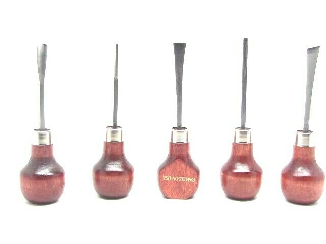 Basic Beginners Woodcarving Set – Palm Handle
