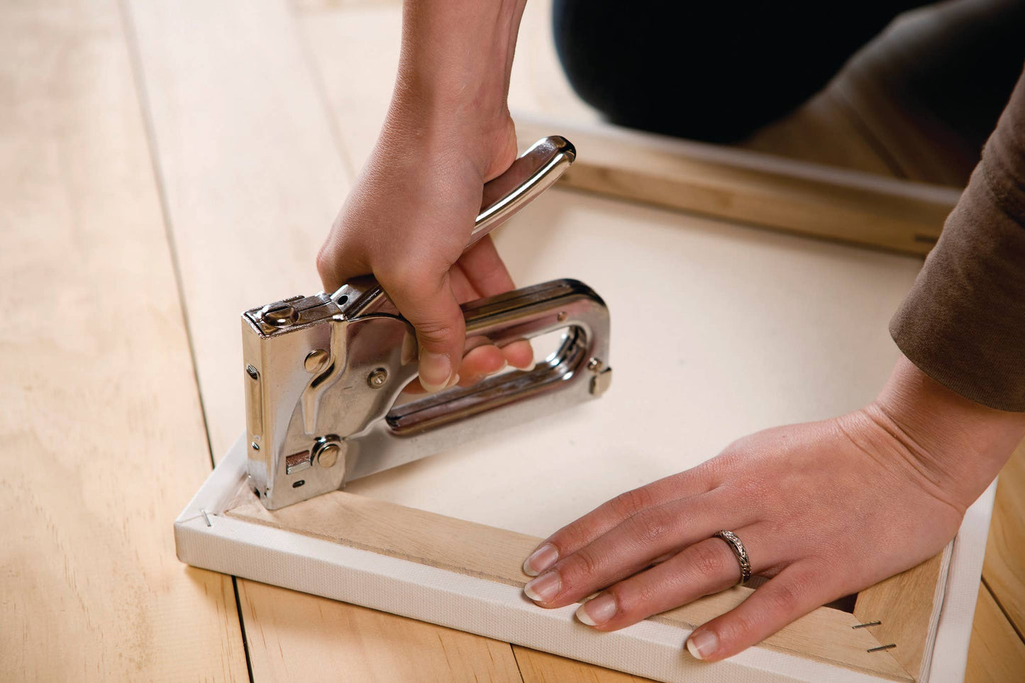 Professional Light Duty Craft Staple Gun
