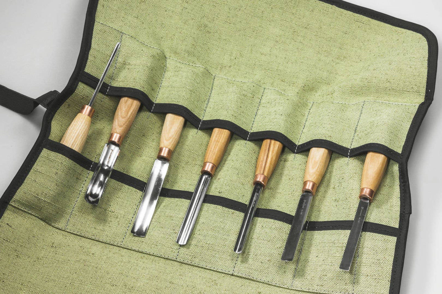 Wood Carving Set of 7 Chisels