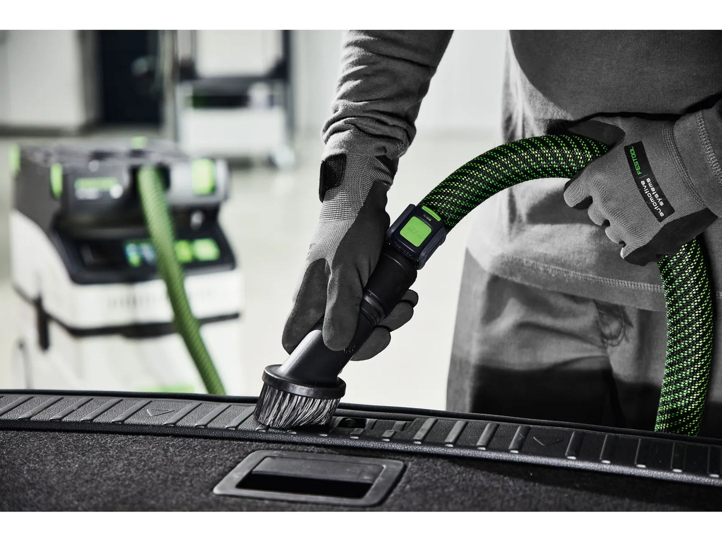 Suction Brush